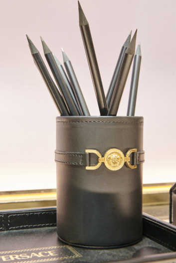 Fotoservizio/SS 2024/DESIGN/EVENTO_CULTURALE/VERSACE/DP2/25