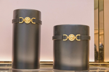 Fotoservizio/SS 2024/DESIGN/EVENTO_CULTURALE/VERSACE/DP2/20