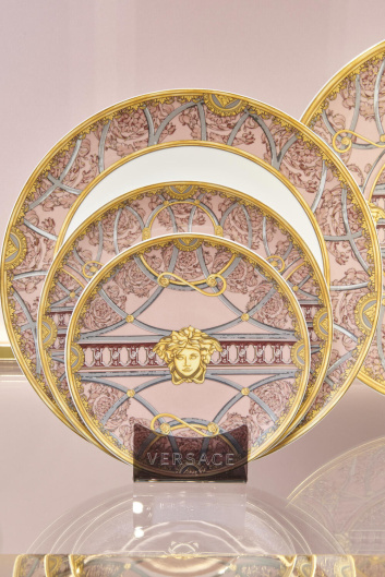 Fotoservizio/SS 2024/DESIGN/EVENTO_CULTURALE/VERSACE/DP2/53