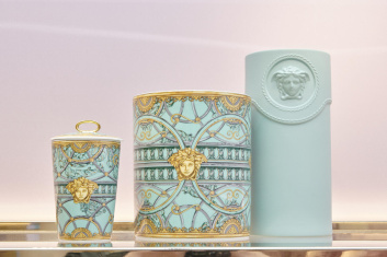 Fotoservizio/SS 2024/DESIGN/EVENTO_CULTURALE/VERSACE/DP2/61