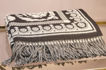 Fotoservizio/SS 2024/DESIGN/EVENTO_CULTURALE/VERSACE/DP2/115