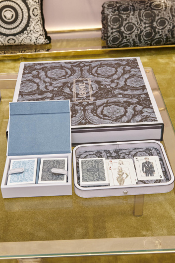 Fotoservizio/SS 2024/DESIGN/EVENTO_CULTURALE/VERSACE/DP2/0