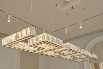 Fotoservizio/SS 2024/DESIGN/EVENTO_CULTURALE/VERSACE/DP2/77