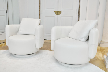 Fotoservizio/SS 2024/DESIGN/EVENTO_CULTURALE/VERSACE/DP2/90