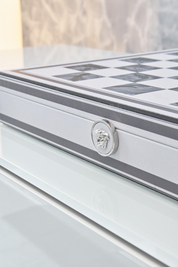 Fotoservizio/SS 2024/DESIGN/EVENTO_CULTURALE/VERSACE/DP2/112