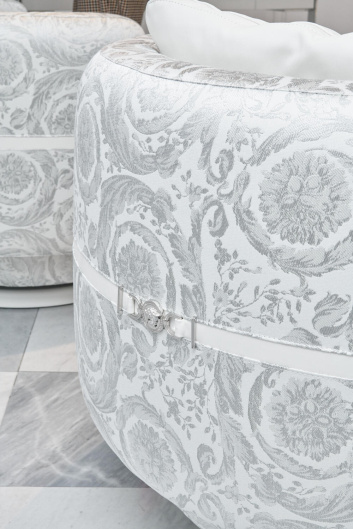 Fotoservizio/SS 2024/DESIGN/EVENTO_CULTURALE/VERSACE/DP2/122