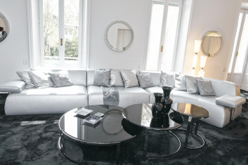 Fotoservizio/SS 2024/DESIGN/EVENTO_CULTURALE/VERSACE/DP2/126