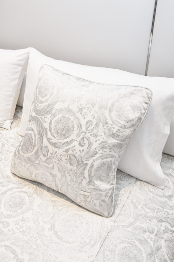 Fotoservizio/SS 2024/DESIGN/EVENTO_CULTURALE/VERSACE/DP2/118