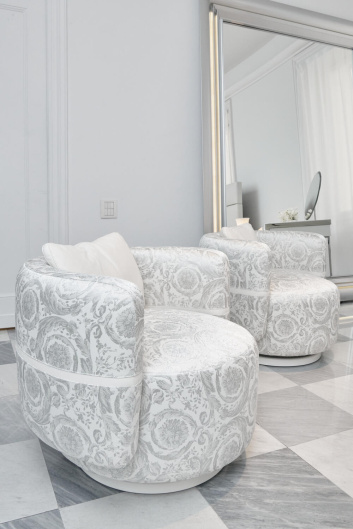 Fotoservizio/SS 2024/DESIGN/EVENTO_CULTURALE/VERSACE/DP2/121