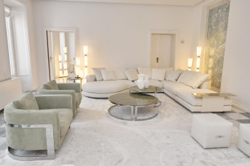 Fotoservizio/SS 2024/DESIGN/EVENTO_CULTURALE/VERSACE/DP2/159