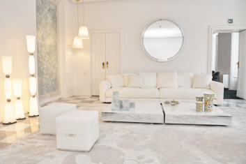 Fotoservizio/SS 2024/DESIGN/EVENTO_CULTURALE/VERSACE/DP2/161