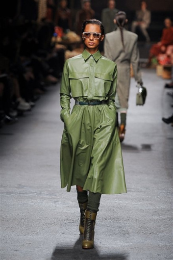 Fotoservizio/FW 2012-2013/WOMEN/TRUSSARDI/16