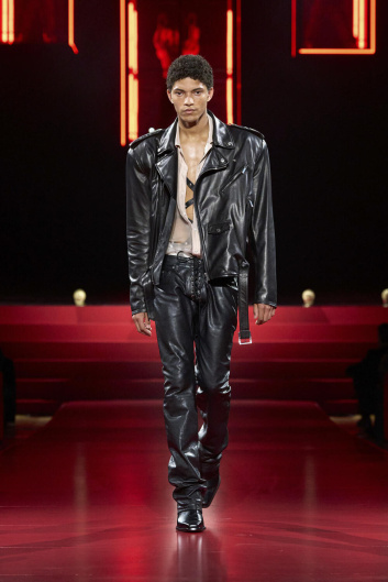 Fotoservizio/SS 2025/MEN/SFILATA/DSQUARED2/DP2/5