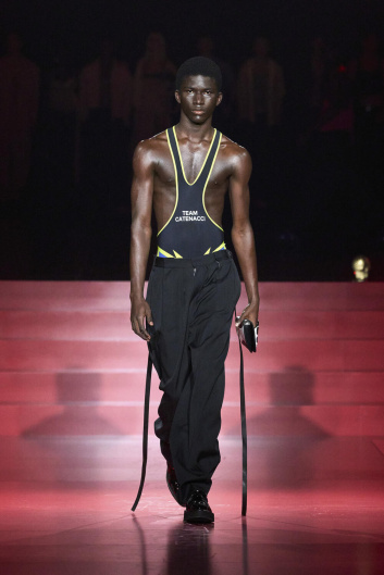 Fotoservizio/SS 2025/MEN/SFILATA/DSQUARED2/DP2/32