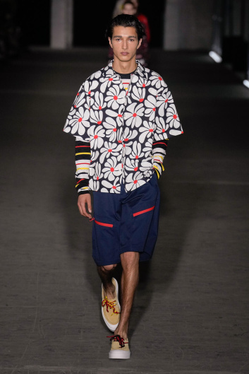 Fotoservizio/SS 2025/MEN/SFILATA/MSGM/DP2/4