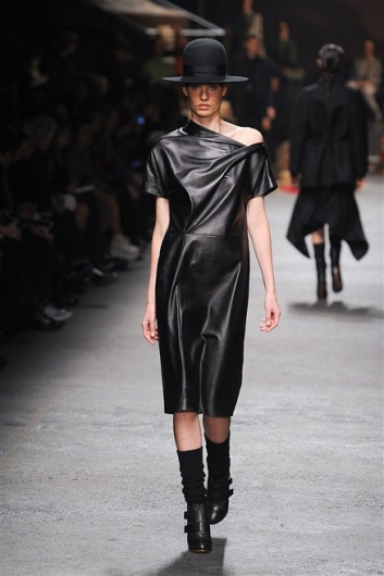 Fotoservizio/FW 2012-2013/WOMEN/TRUSSARDI/19