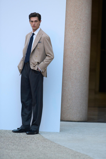 Fotoservizio/SS 2025/MEN/PRESENTAZIONE/BRIONI/DP2/13