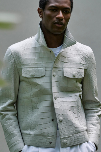 Fotoservizio/SS 2025/MEN/PRESENTAZIONE/BRIONI/DP2/18