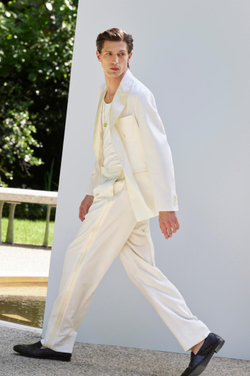Fotoservizio/SS 2025/MEN/PRESENTAZIONE/BRIONI/DP2/36