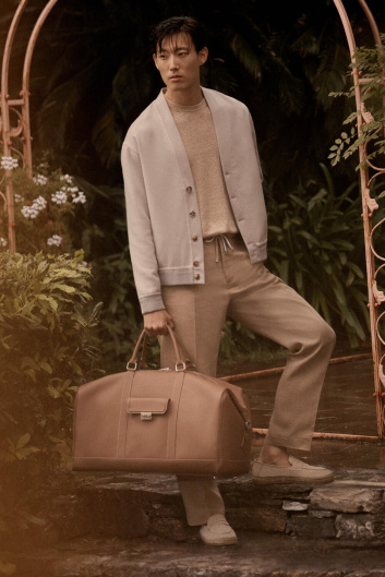 Fotoservizio/SS 2025/MEN/PRESENTAZIONE/BRETT JOHNSON/DP2/9