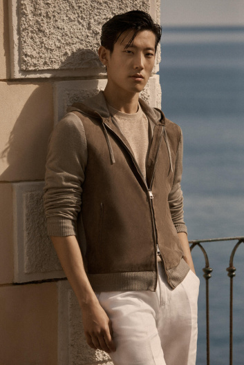 Fotoservizio/SS 2025/MEN/PRESENTAZIONE/BRETT JOHNSON/DP2/6