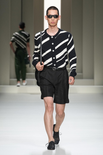 Fotoservizio/SS 2025/MEN/SFILATA/DOLCE & GABBANA/DP2/23