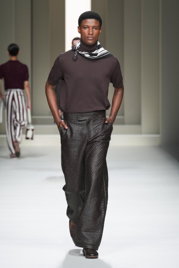 Fotoservizio/SS 2025/MEN/SFILATA/DOLCE & GABBANA/DP2/39
