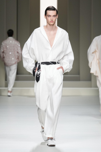 Fotoservizio/SS 2025/MEN/SFILATA/DOLCE & GABBANA/DP2/32