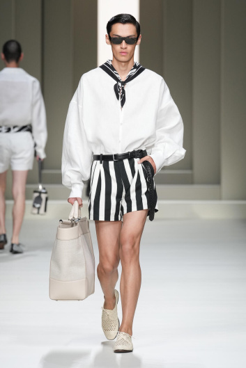 Fotoservizio/SS 2025/MEN/SFILATA/DOLCE & GABBANA/DP2/33
