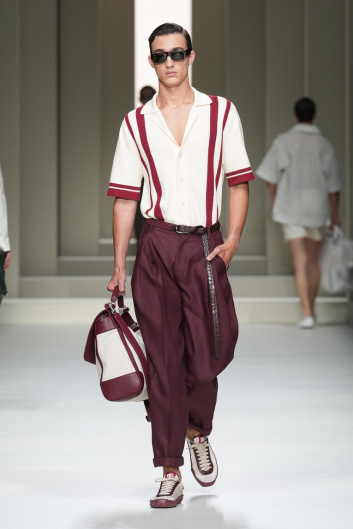 Fotoservizio/SS 2025/MEN/SFILATA/DOLCE & GABBANA/DP2/45