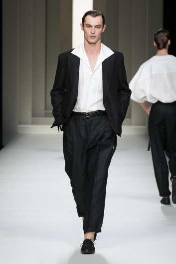 Fotoservizio/SS 2025/MEN/SFILATA/DOLCE & GABBANA/DP2/57