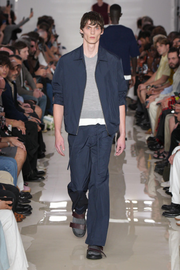 Fotoservizio/SS 2025/MEN/SFILATA/NEIL BARRETT/DP2/3