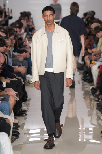 Fotoservizio/SS 2025/MEN/SFILATA/NEIL BARRETT/DP2/8