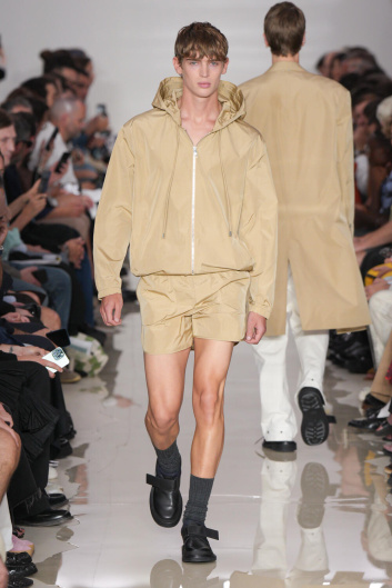 Fotoservizio/SS 2025/MEN/SFILATA/NEIL BARRETT/DP2/19