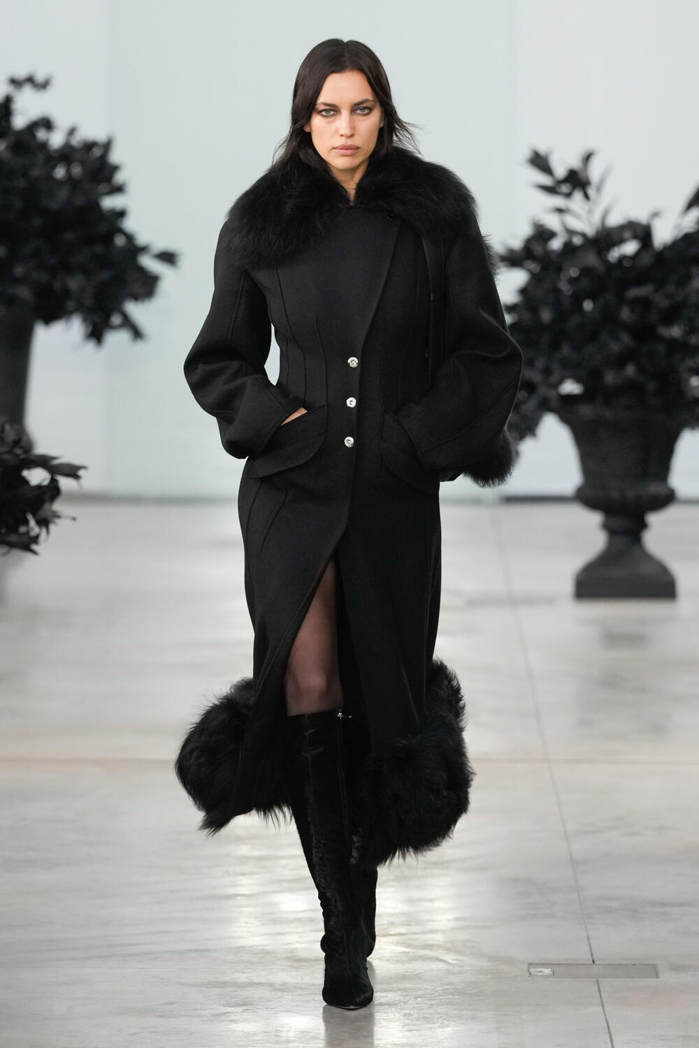 BLUMARINE WOMEN FW 25-26 - Foto #0