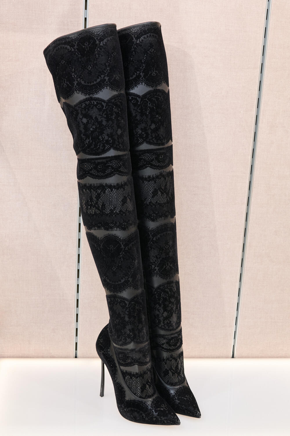 CASADEI WOMEN FW 25-26 - Foto #19