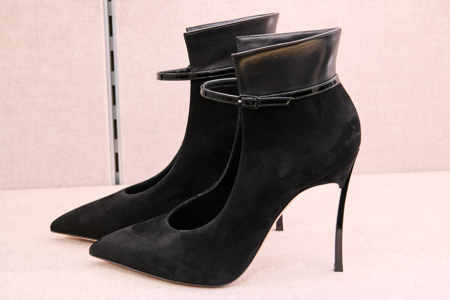 CASADEI WOMEN FW 25-26 - Foto #33
