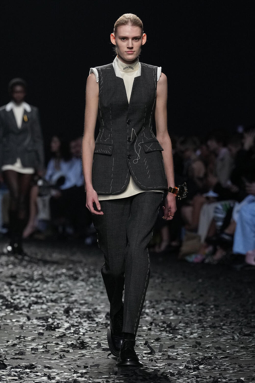 MOSCHINO WOMEN FW 25-26 - Foto #1