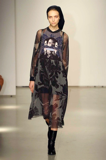 Fotoservizio/FW 2016-2017/WOMEN/GRINKO/DP2/0