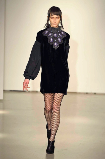 Fotoservizio/FW 2016-2017/WOMEN/GRINKO/DP2/0
