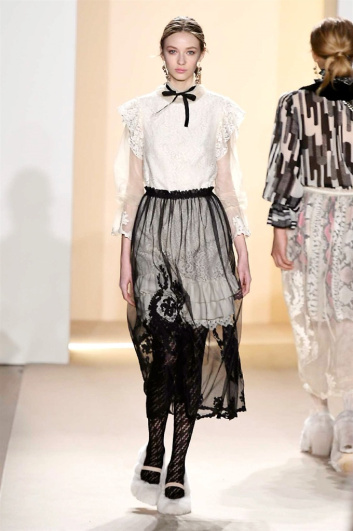 Fotoservizio/FW 2016-2017/WOMEN/BLUGIRL/DP2/1