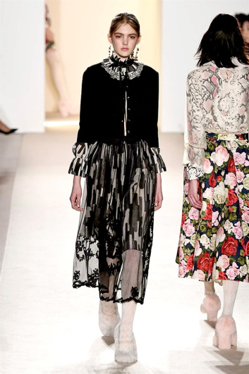 Fotoservizio/FW 2016-2017/WOMEN/BLUGIRL/DP2/1