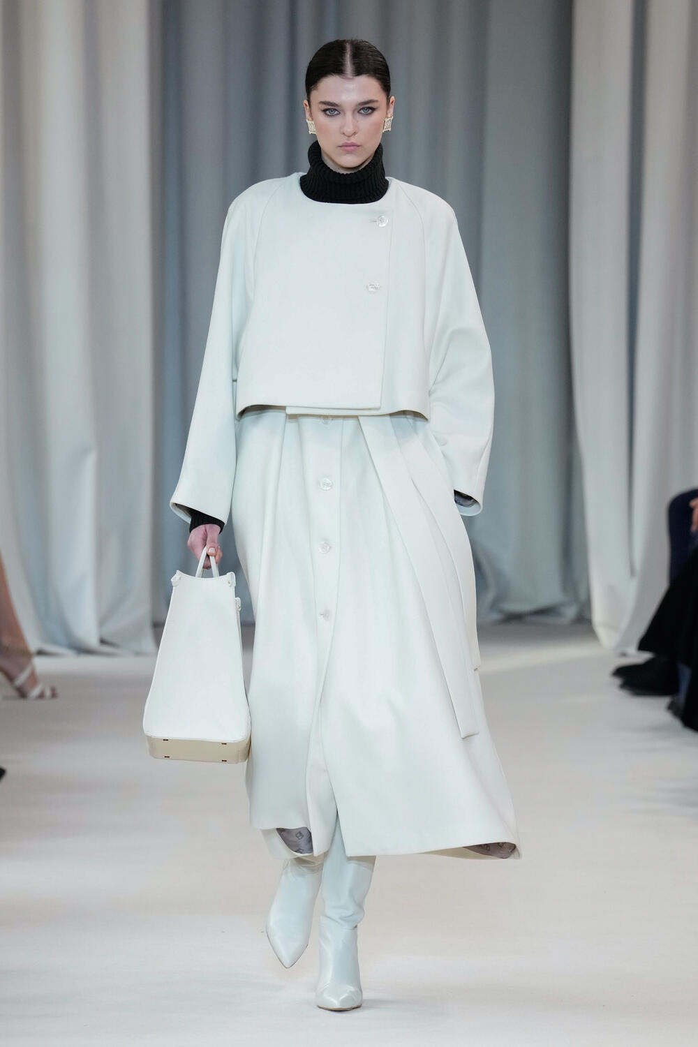 LAURA BIAGIOTTI WOMEN FW 25-26 - Foto #0