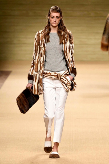Fotoservizio/FW 2016-2017/WOMEN/SIMONETTA RAVIZZA/DP2/5