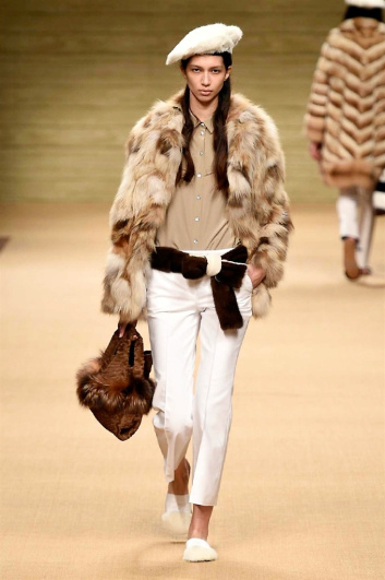 Fotoservizio/FW 2016-2017/WOMEN/SIMONETTA RAVIZZA/DP2/6