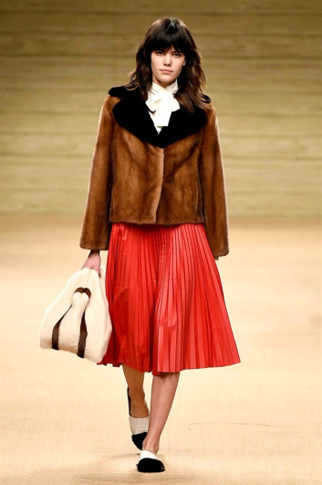 Fotoservizio/FW 2016-2017/WOMEN/SIMONETTA RAVIZZA/DP2/1