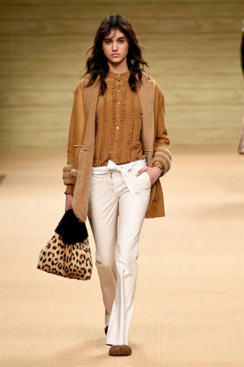 Fotoservizio/FW 2016-2017/WOMEN/SIMONETTA RAVIZZA/DP2/6
