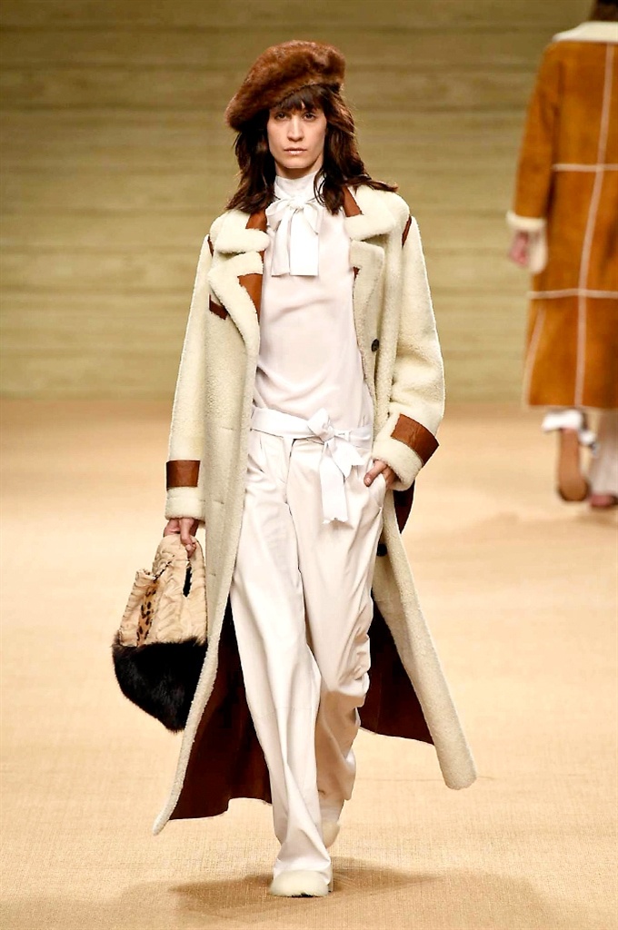 Fotoservizio/FW 2016-2017/WOMEN/SIMONETTA RAVIZZA/DP2/10