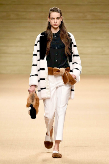 Fotoservizio/FW 2016-2017/WOMEN/SIMONETTA RAVIZZA/DP2/12