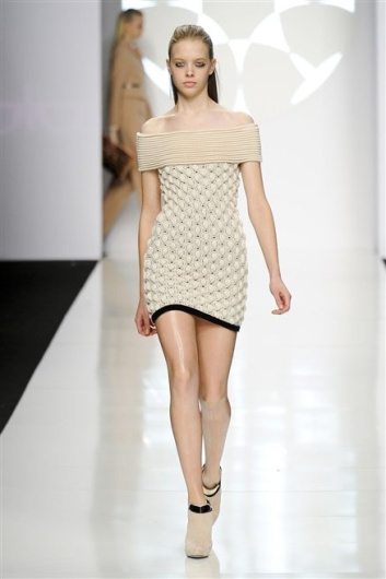 Fotoservizio/FW 2012-2013/WOMEN/BYBLOS/20